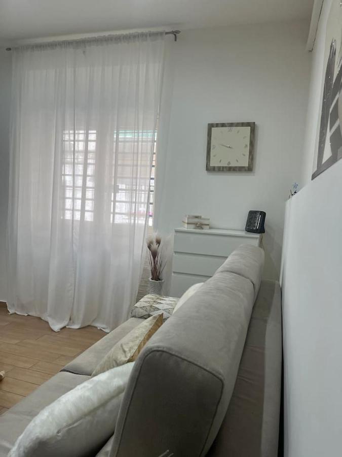 شقة Monohouseinباري المظهر الخارجي الصورة